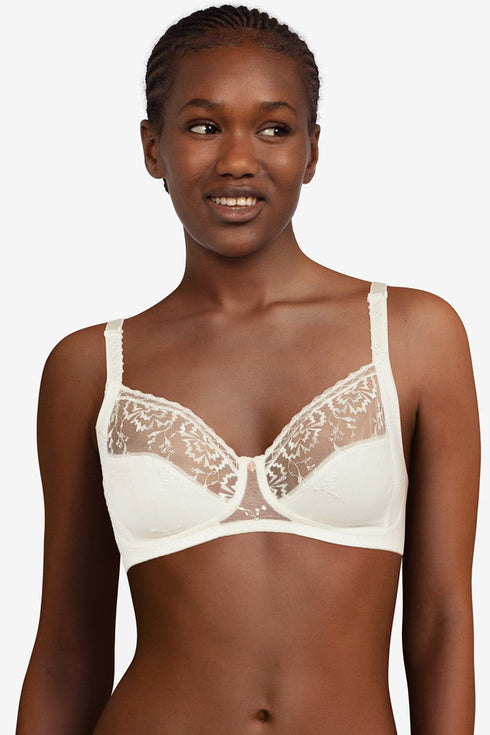 Chantelle Every Curve Lace Full Coverage Wireless Bra